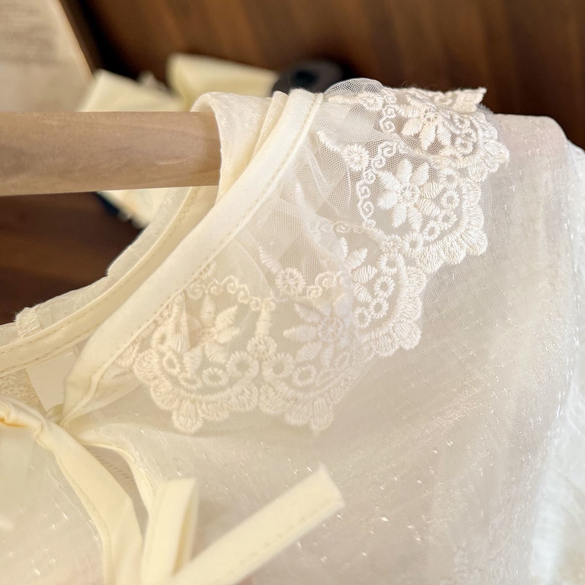 Bebek Kızlar İçin Hafif Kapüşo - Baby Clothing High End incelemesi ve fiyatı